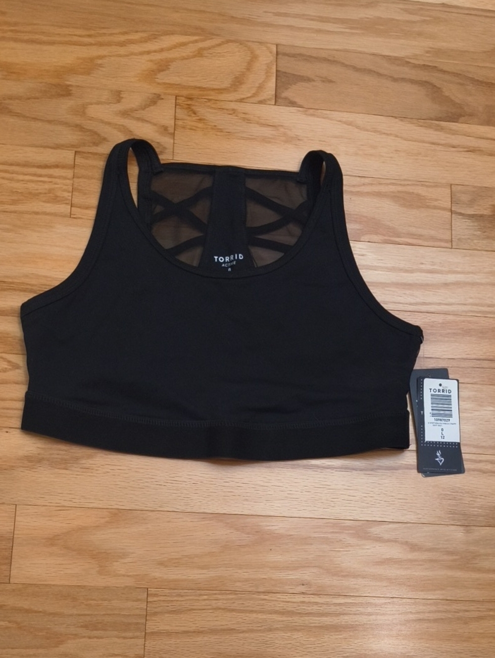 torrid Black Mesh Crisscross Back Sports Bra Size L/0 NWT